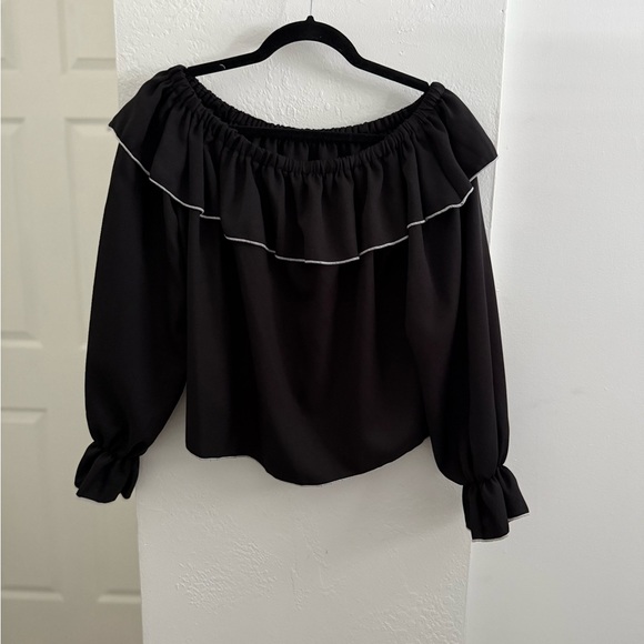 Zara Black Off-Shoulder Ruffle Top - Picture 3 of 3